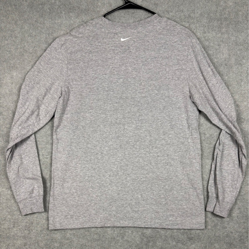 Nike‎ The Nike Tee Long Sleeve Ball In Graphic Shirt Medium Gray - Picture 5 of 8